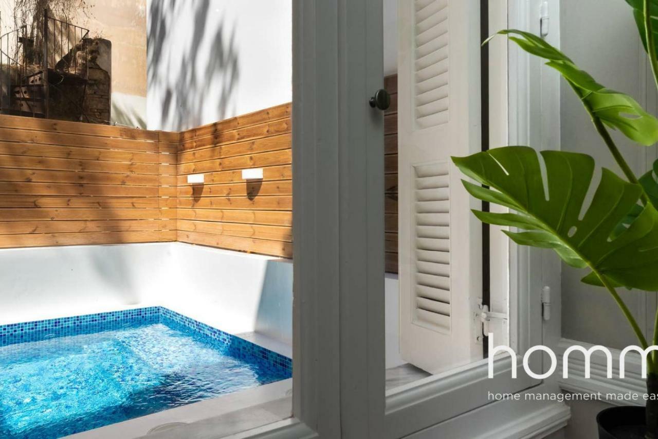 Nemeseos Ground Floor Homm Apartment With Roof Garden And Wading Pool Athene Buitenkant foto